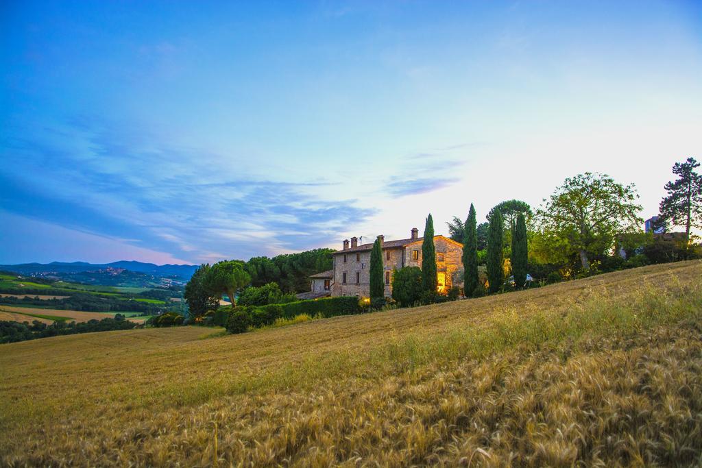 Agriturismo Casale Dei Frontini San Terenziano Extérieur photo