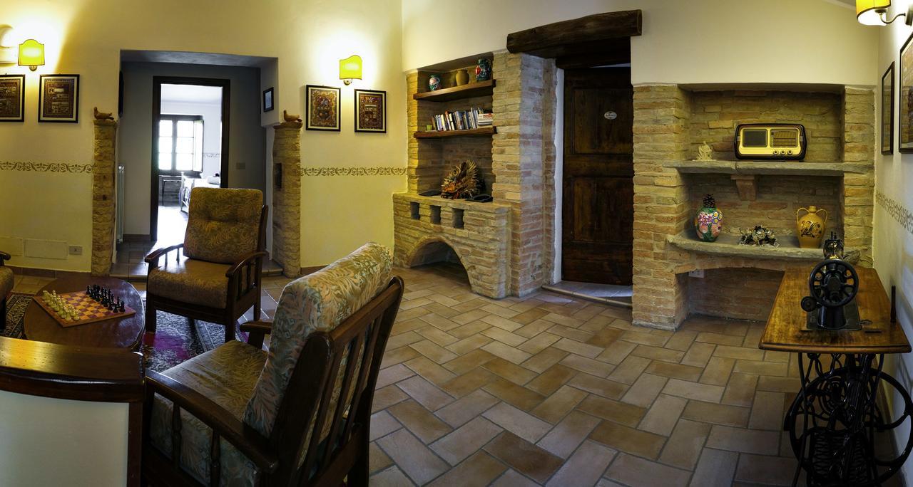 Agriturismo Casale Dei Frontini San Terenziano Extérieur photo