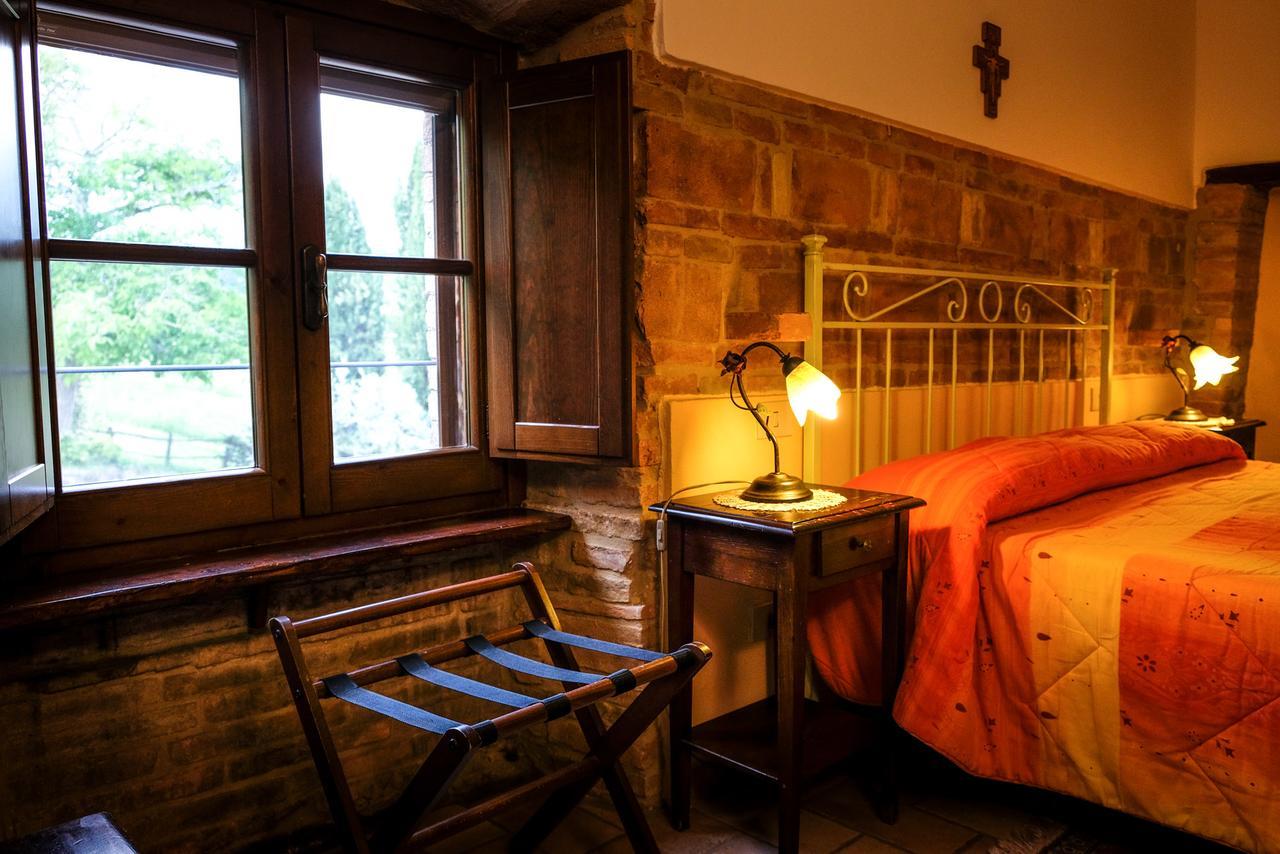 Agriturismo Casale Dei Frontini San Terenziano Extérieur photo