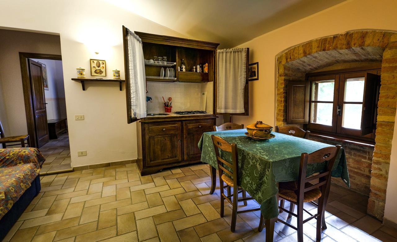 Agriturismo Casale Dei Frontini San Terenziano Extérieur photo